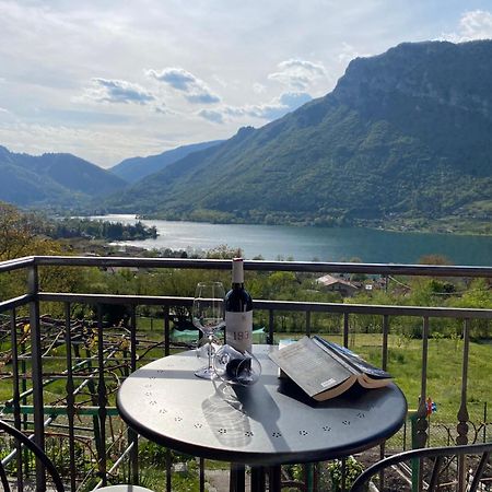 Casa Carla, Bis 4 Personen, Garten, Balkon Mit Blick Auf Den See Und Die Berge Crone Extérieur photo