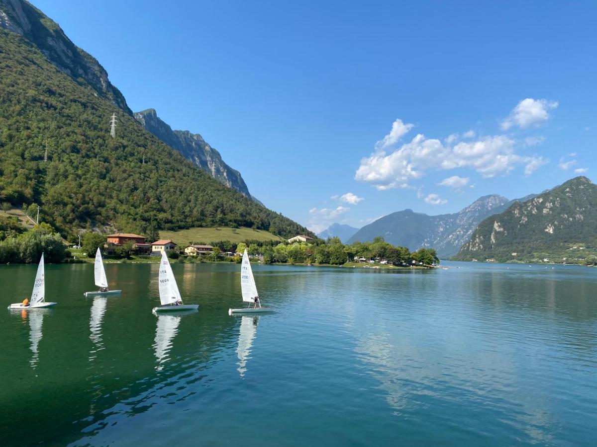 Casa Carla, Bis 4 Personen, Garten, Balkon Mit Blick Auf Den See Und Die Berge Crone Extérieur photo