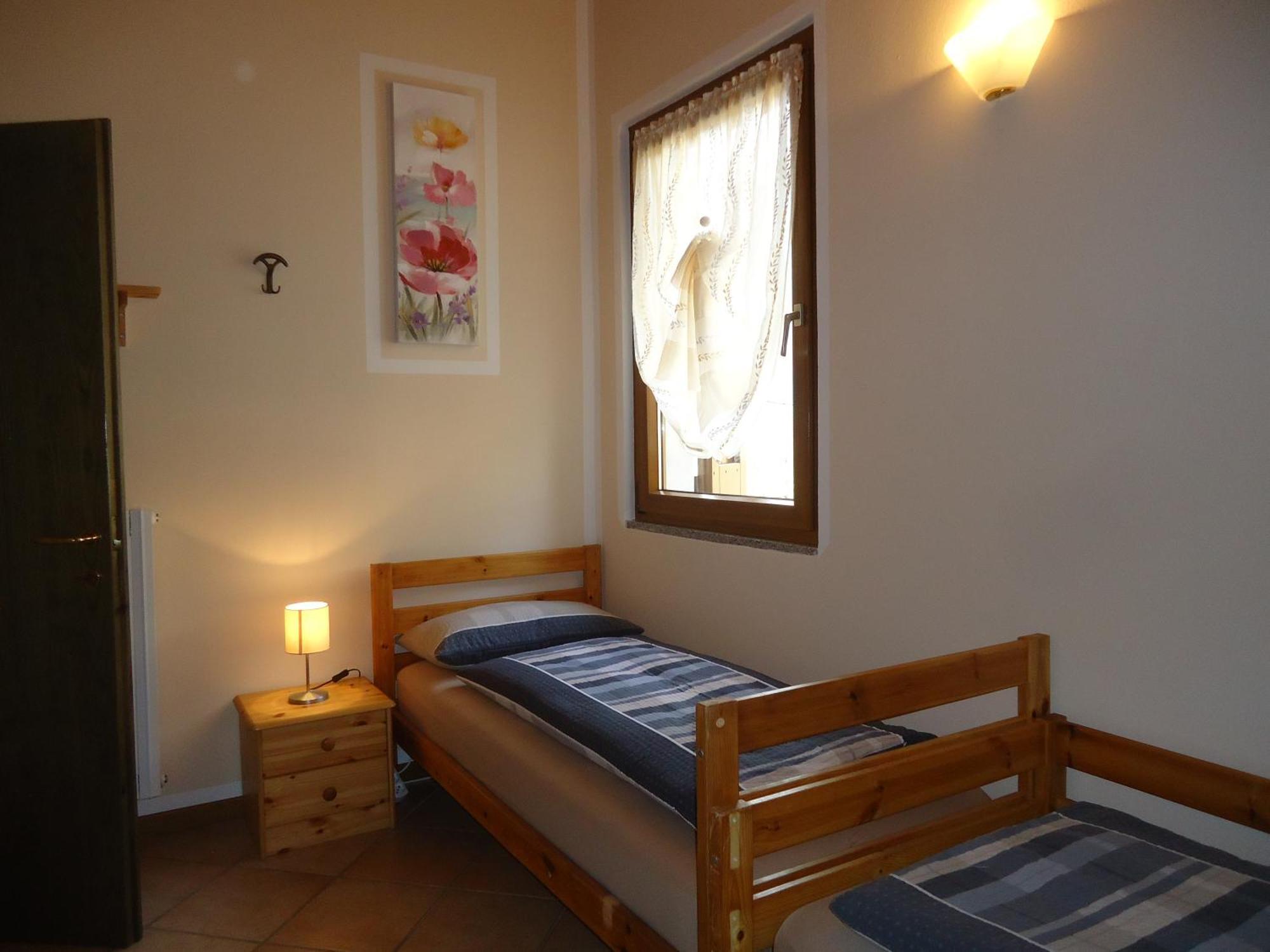 Casa Carla, Bis 4 Personen, Garten, Balkon Mit Blick Auf Den See Und Die Berge Crone Extérieur photo