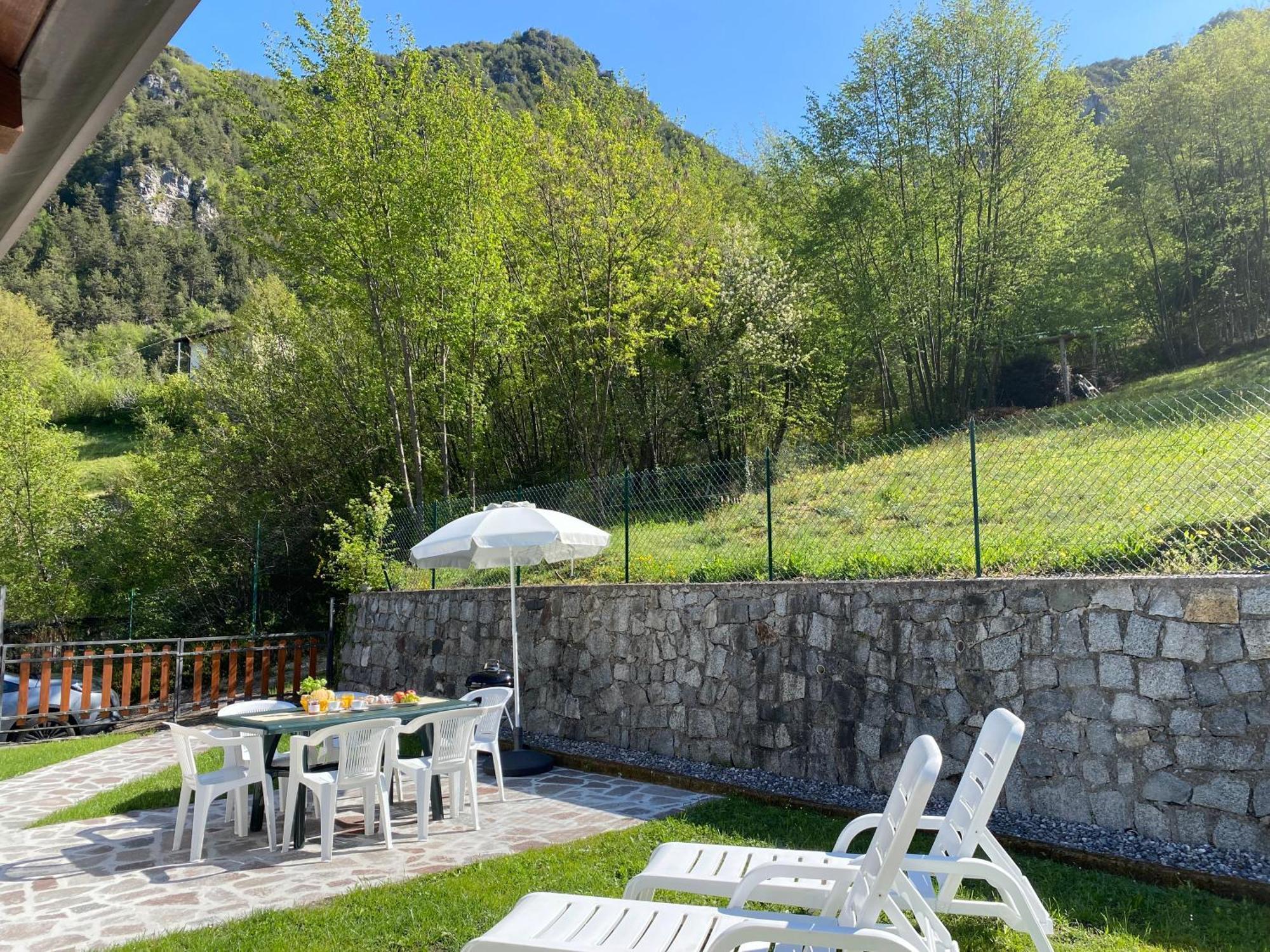 Casa Carla, Bis 4 Personen, Garten, Balkon Mit Blick Auf Den See Und Die Berge Crone Extérieur photo